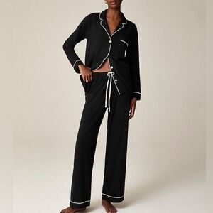 J.Crew Women's Black Pajama Set Long Sleeve Button Front 
Pants M New With‎ Tags
